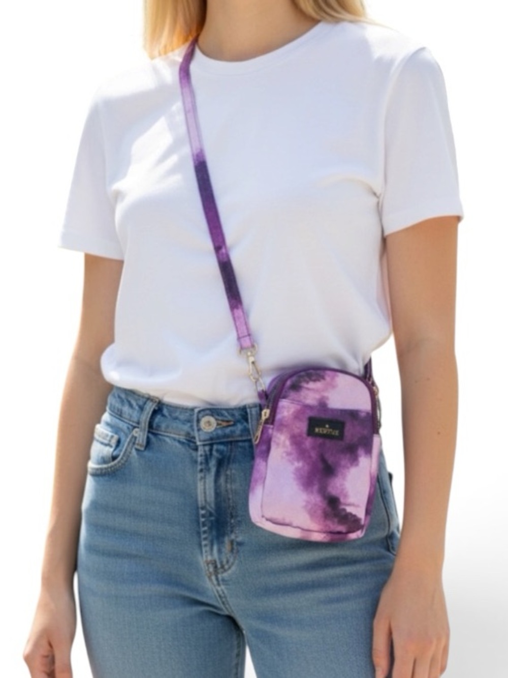 NWT Kedzie Aura Crosstown Crossbody Purple Pink Tie-Dye Pattern